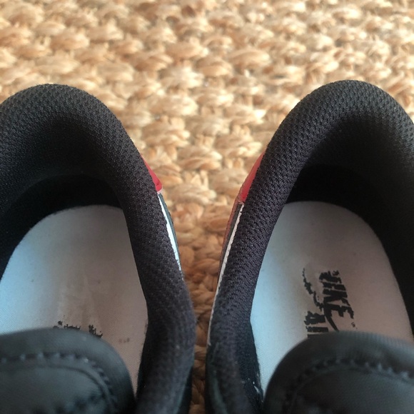 Nike Jordan 1 Retro Low. GS. Youth Size 4. EUR 36 - Picture 9 of 14